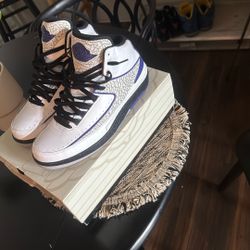 Nike Air Jordan 2 Size 11 