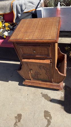Small table with a drawer handwriting table