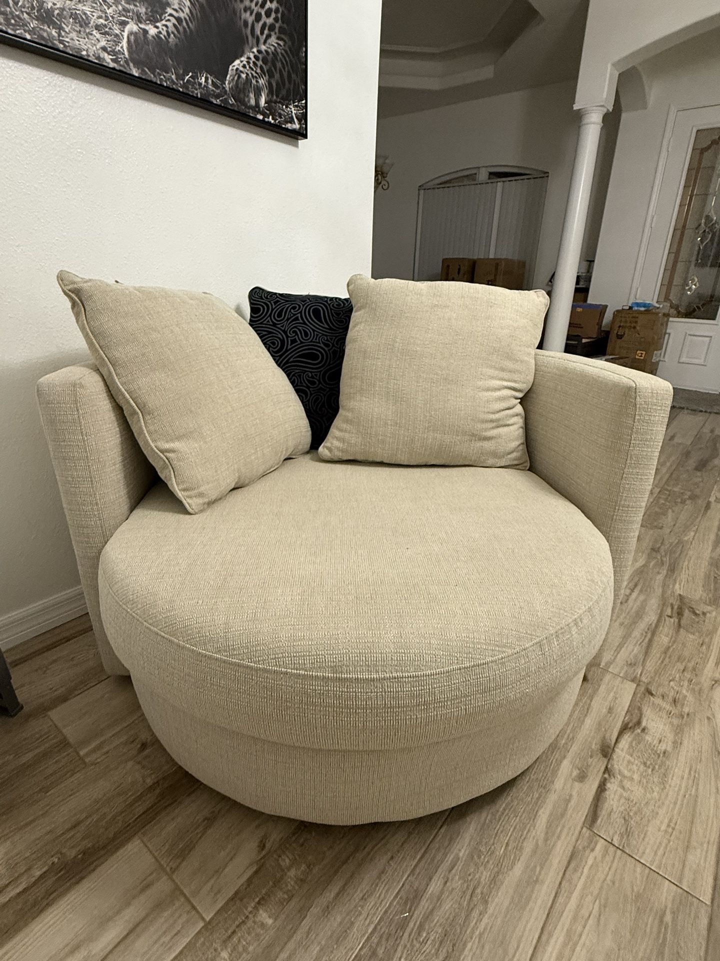 Round Sofa Chair