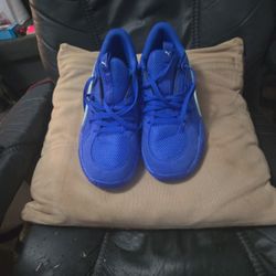 Pre-owned Puma Men's Size 10.5 Court Shoes Smooth Bottom (NE Seattle) 