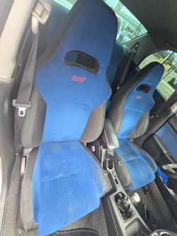 Sti seats