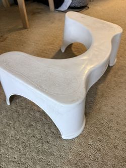 Plastic White Squatty Potty
