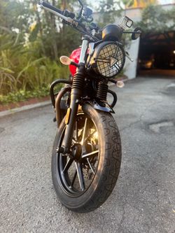 2019 Triumph Street Twin Motorcycle 900cc