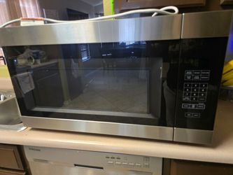 Over the stove microwave