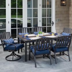 Brand New Patio Outdoor Dining Table Set 