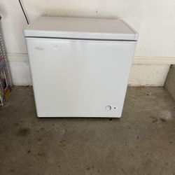 Dandy Deep Freezer