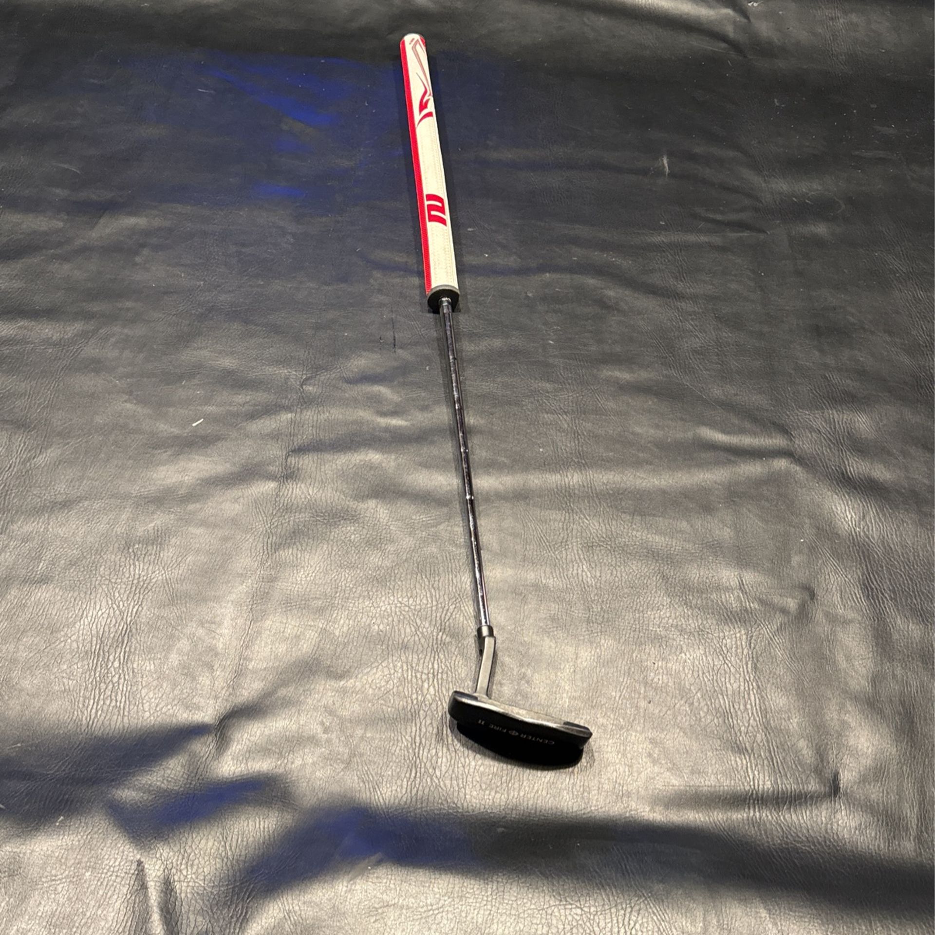 Center + Fire Putter New Grip