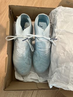 Women’s Puma Soccer Shoes 9 1/2