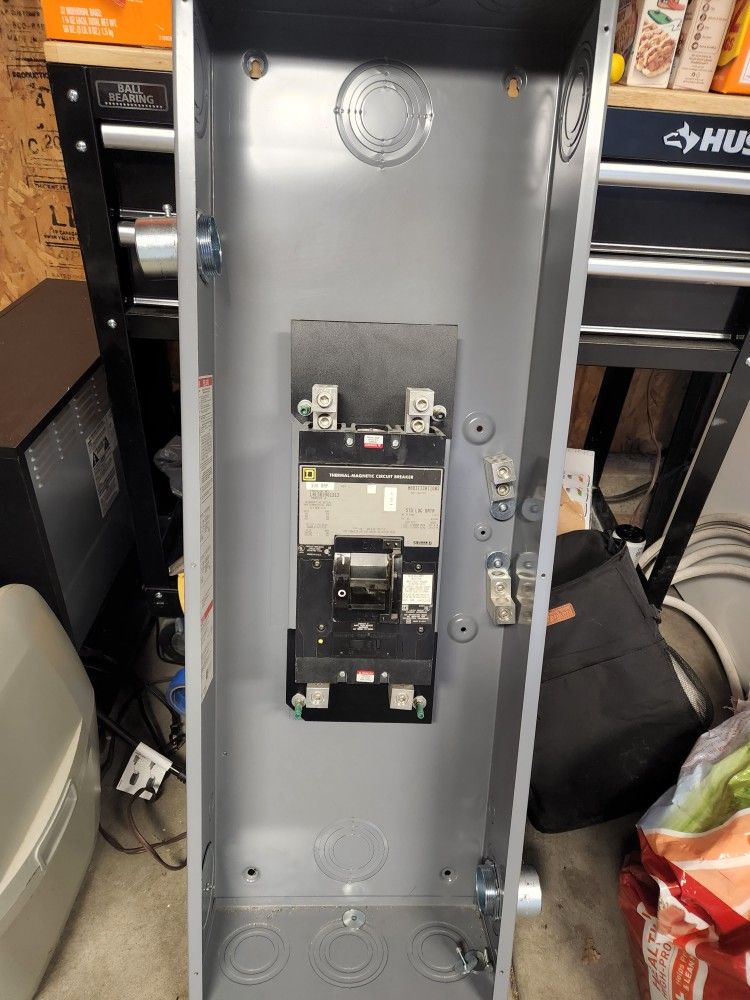 300 Amp Breaker And Panel 
