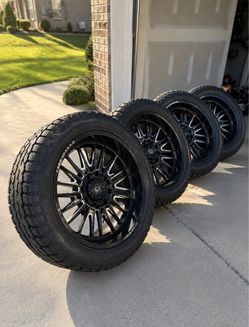 24-Inch AXE Off-Road 8-Lug Wheels With 37-Inch Tires