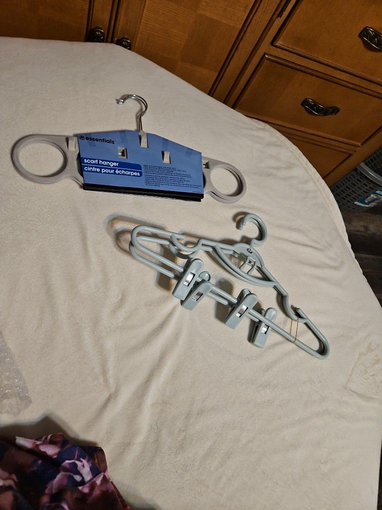 hangers