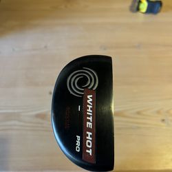 Odyssey White Hot Rosie Putter 35” With Headcover 
