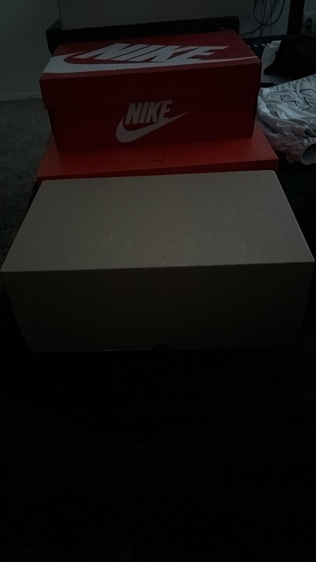 Yeezy foam runner white