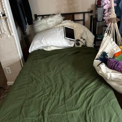 Twin Bed