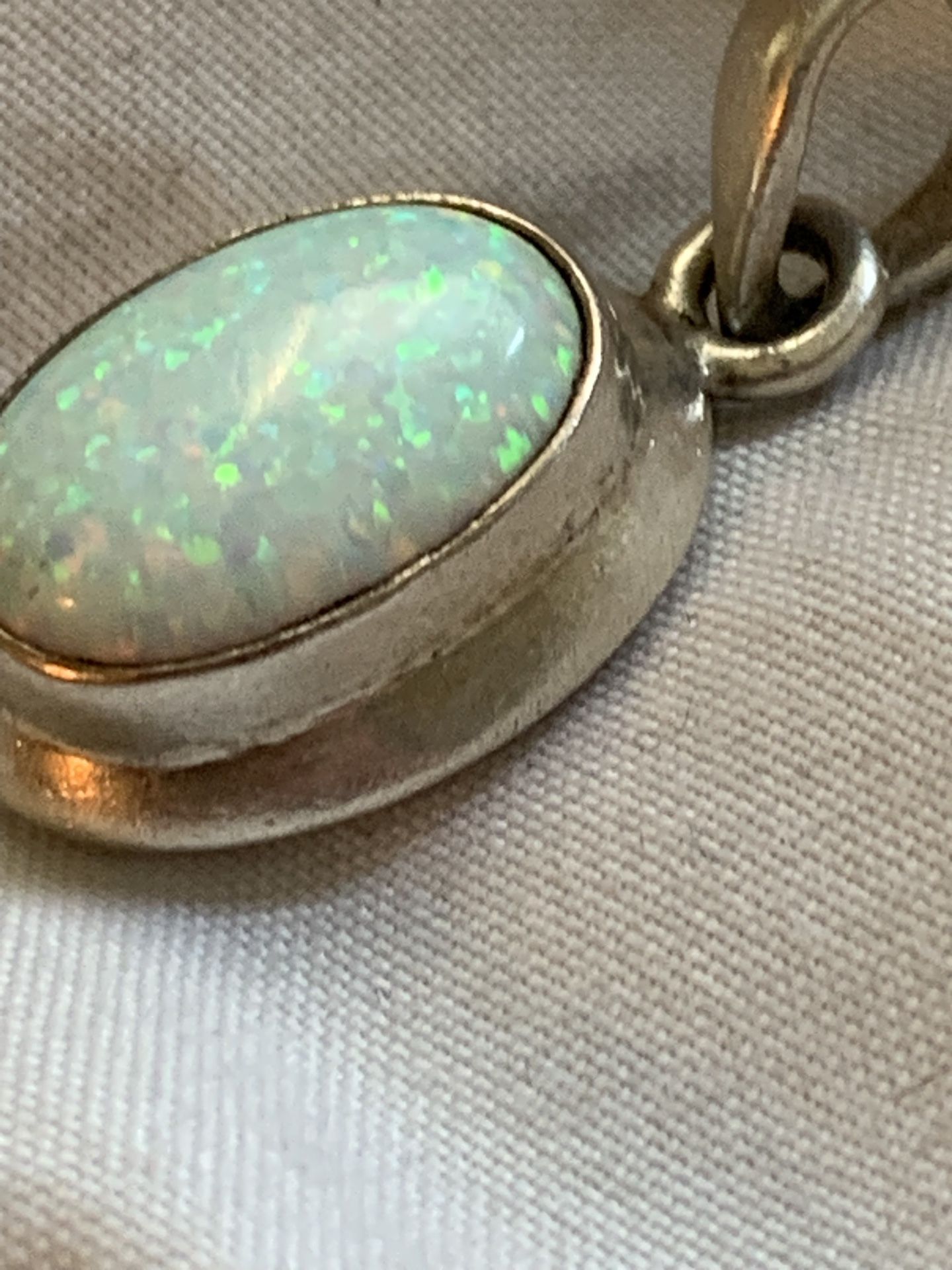 Pendant Opal$50