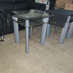 Chrystiana end tables (set of 2)