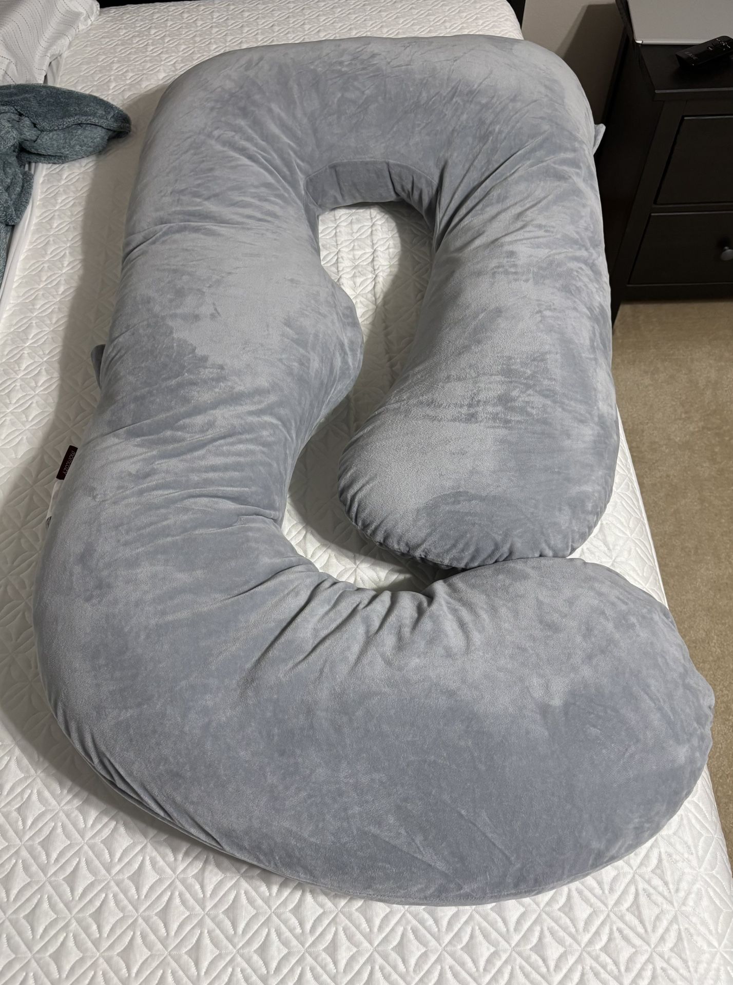Pregnancy Pillow