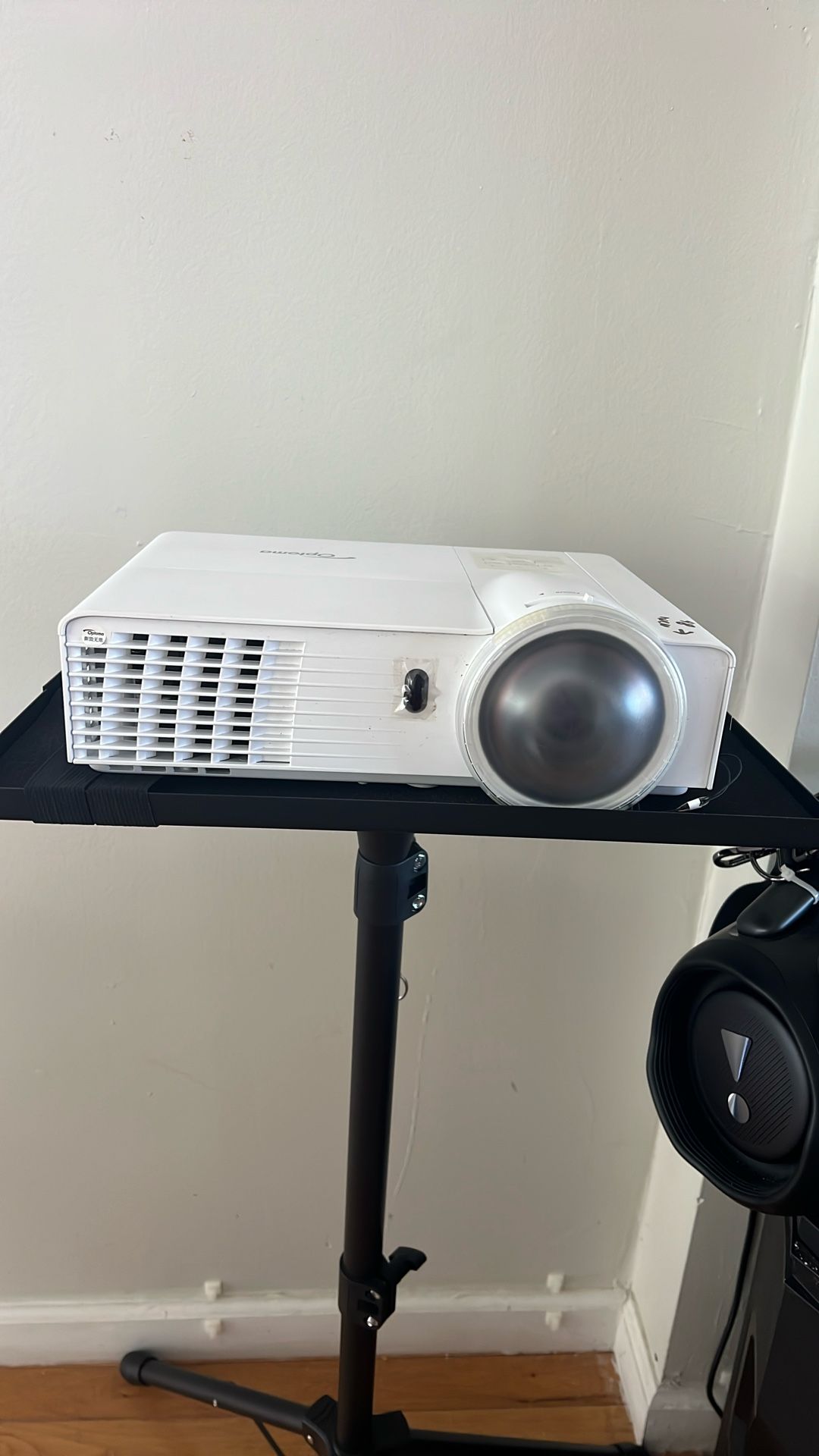 Home Theater Projector