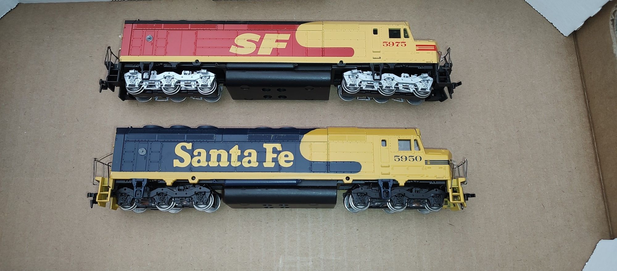Ho Train Engines (2)