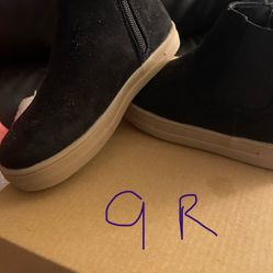 Girls Boots Size 9 Like New