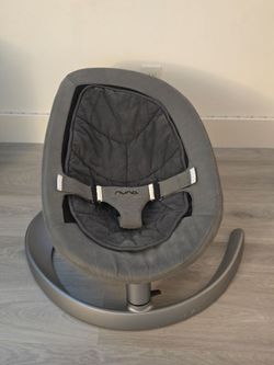 Nuna Leaf baby seat & rocker