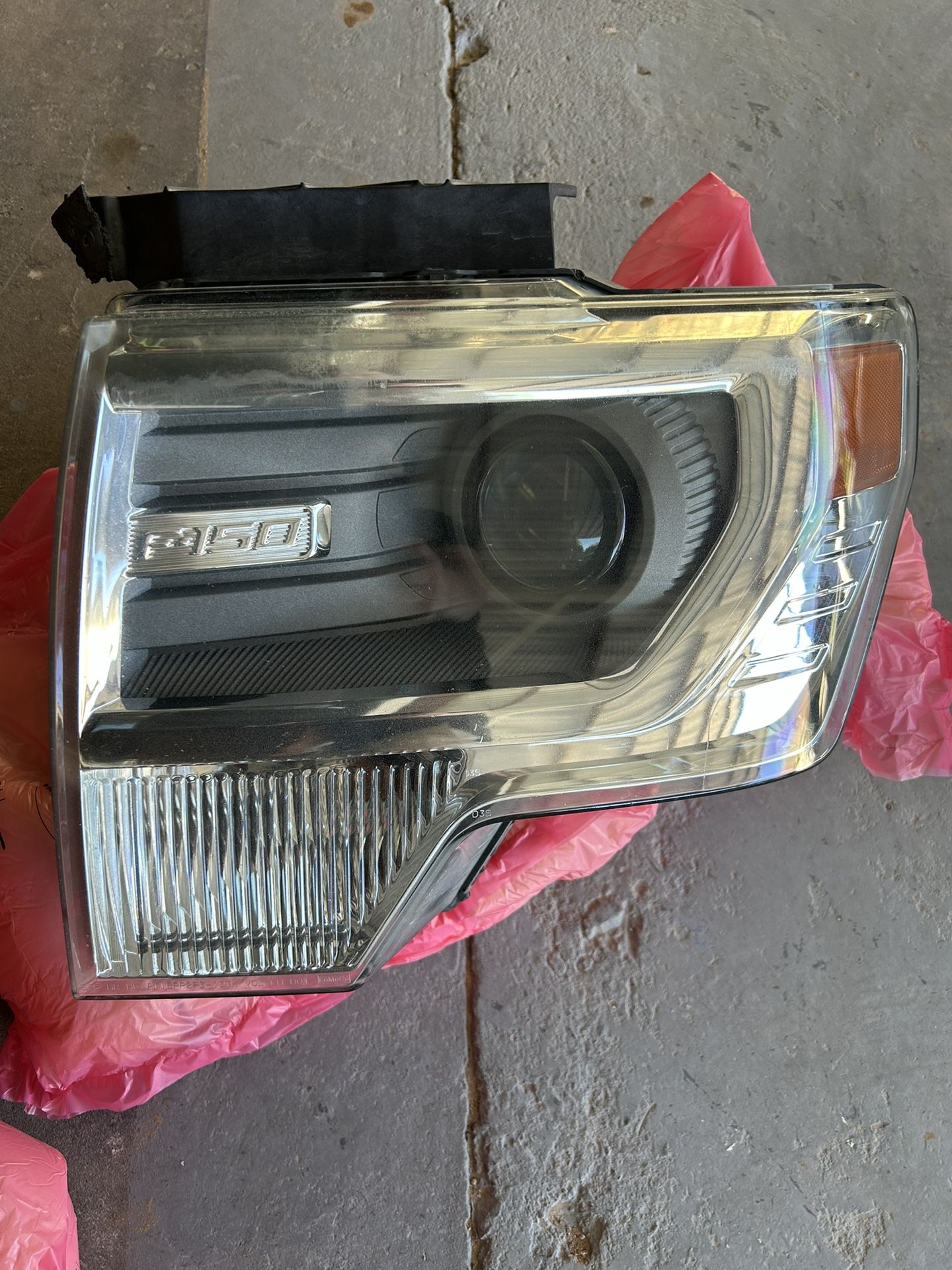 Ford F150 Headlights