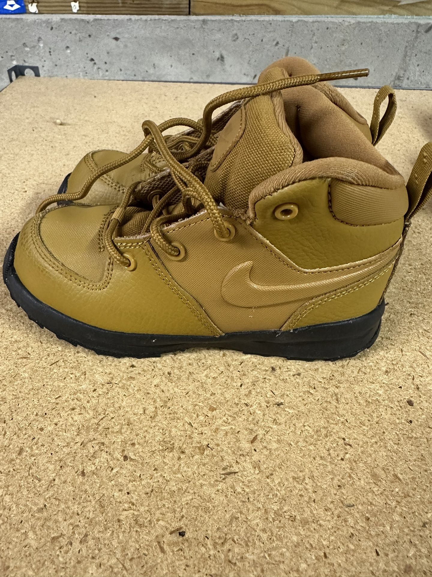 Nike Boots (kids)