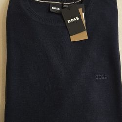 Brand New Navy Hugo Boss Knit Crew Neck Long Sleeves Men's Sweater. Size Medium 