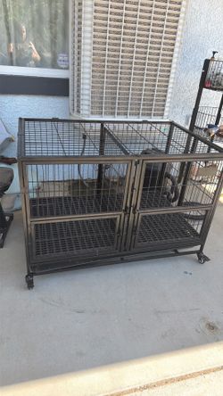 Heavy duty dog crate