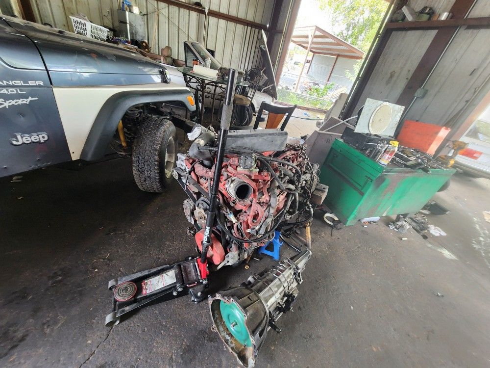 6.7 Cummings Isb Engine 2011