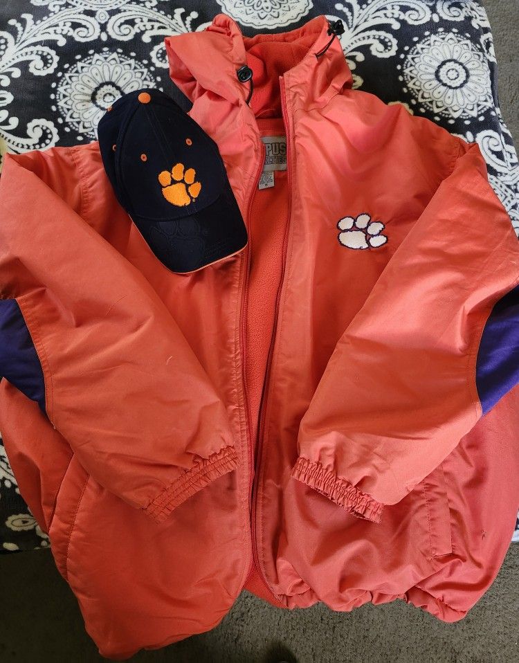 Men's Size XL Clemson Jacket And Hat Bundle