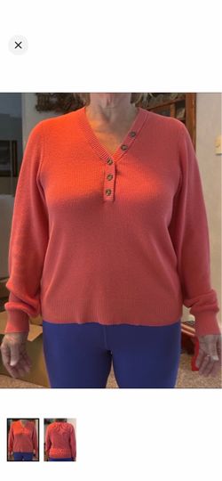 Size large St. John’s Bay coral V-neck sweater