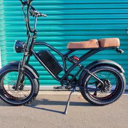 NEW! 1000 Watt E-BIKE,  LONG DISTANCE 50-75 Mile Range, 33MPH, 2 Riders 