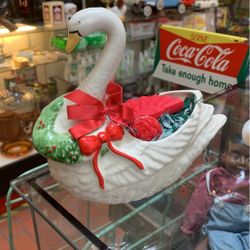 Vintage Christmas Decor Ceramic Christmas Swan Planter/Soap Dish