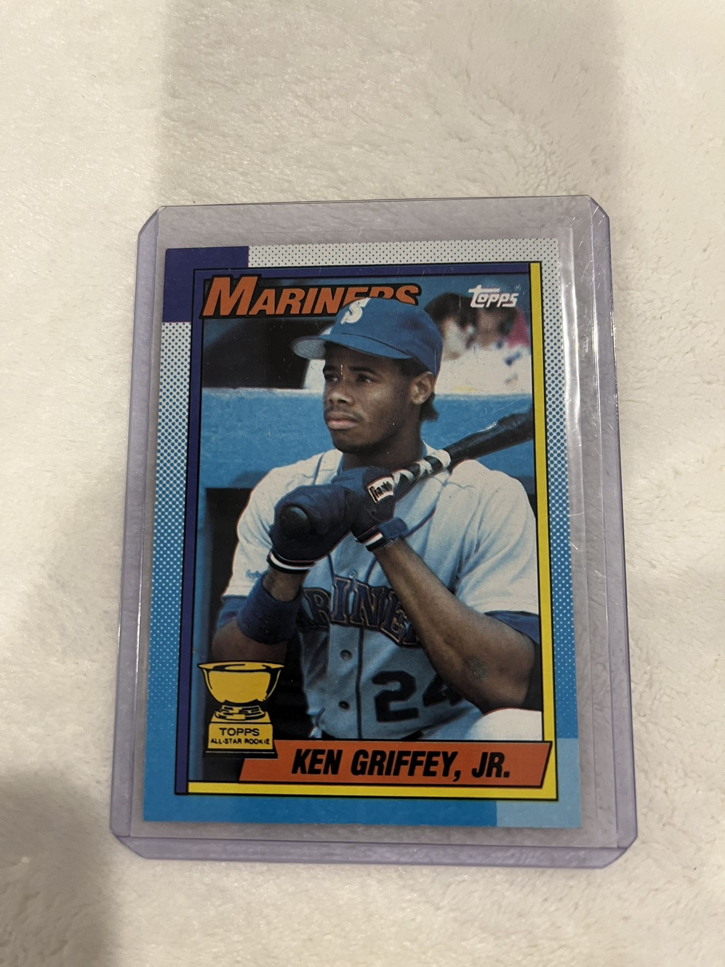 Ken Griffey Jr Rookie Card Topps 1990 $1500