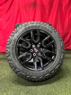 2026 GMC Sierra Elevation 6 Lug 20 Inch OEM Wheels