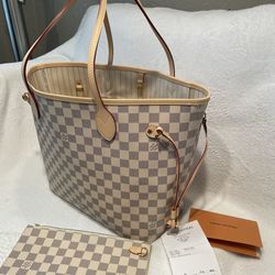 LV Neverfull MM – Damier Azur (Beige Interior)