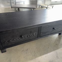 Ashley Foyland Coffee + End Tables Set