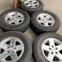 5 Jeeps Wheels And Tires 