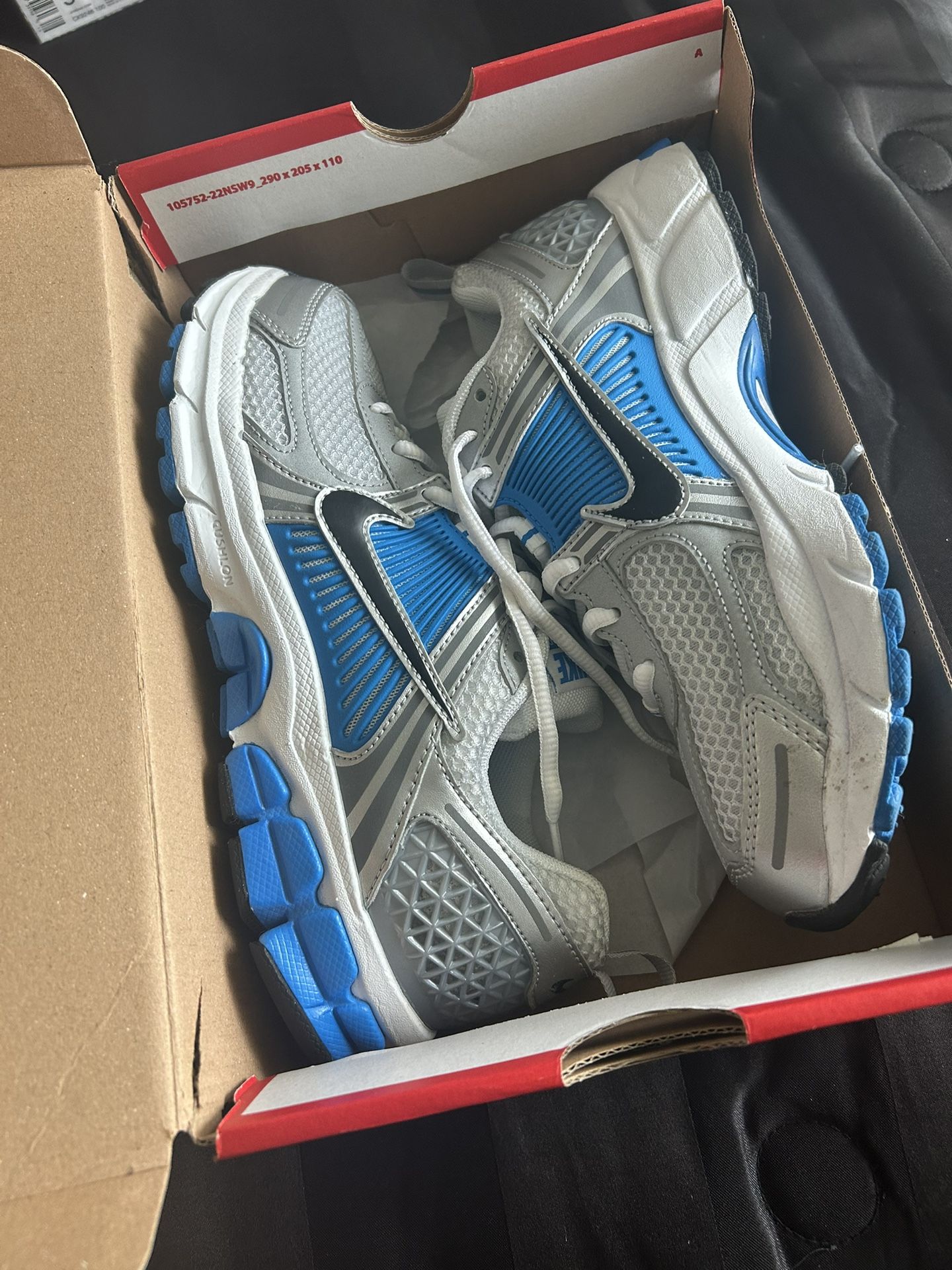 NIKE VEMERO