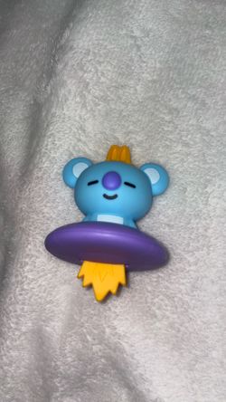 McDonald’s BT21  happy meal toy