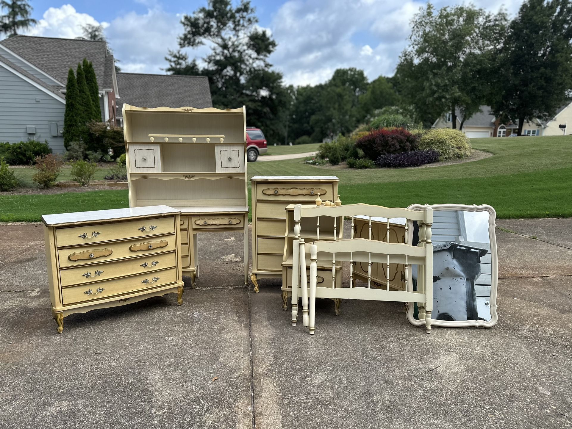 7 Piece Vintage Furniture Set