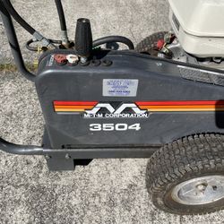 Mi-T-M Model CW-3504 Pressure Washer