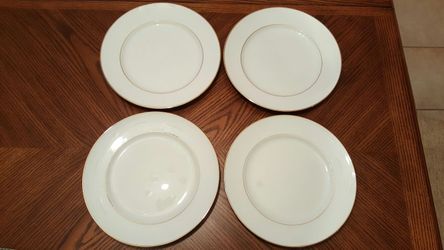 GOLDEN BAND JOHANN HAVILAND DINNER PLATES.