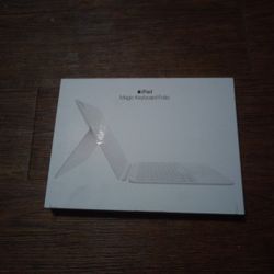 Unopened In Box Brand New iPad Magic Keyboard Folio. Asking $125 Or Trade? Worst I Could Say Is No