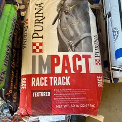 14% Purina Race Track Textured Feed