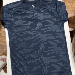 Badger Men’s Moisture-Wicking Camo Sport Athletic T-Shirt: Medium