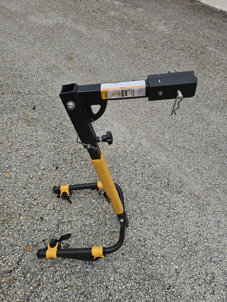 BIKE RACK FOR 2 BIKES LIKE NEW 100.00
