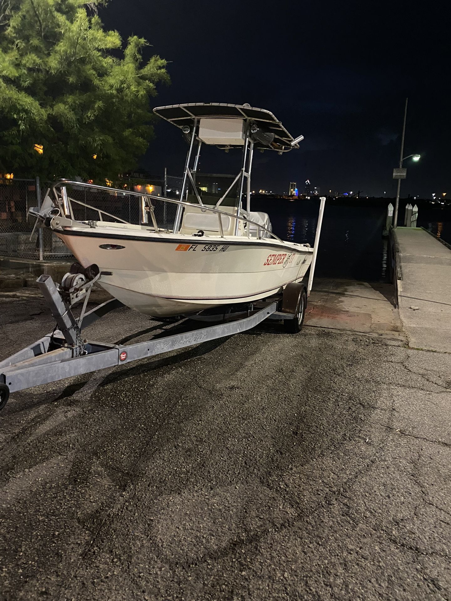 19' key West with a 150 Mariner EFI