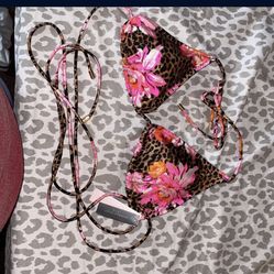 Victoria Secret New Bikini Strappy Top  